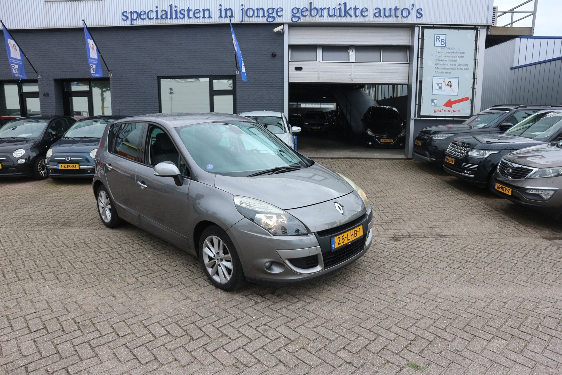 Renault Scénic 1.4 TCE Celsium / APK 7 2027, Voorwielaandrijving, Euro 5, Gebruikt, 1295 kg