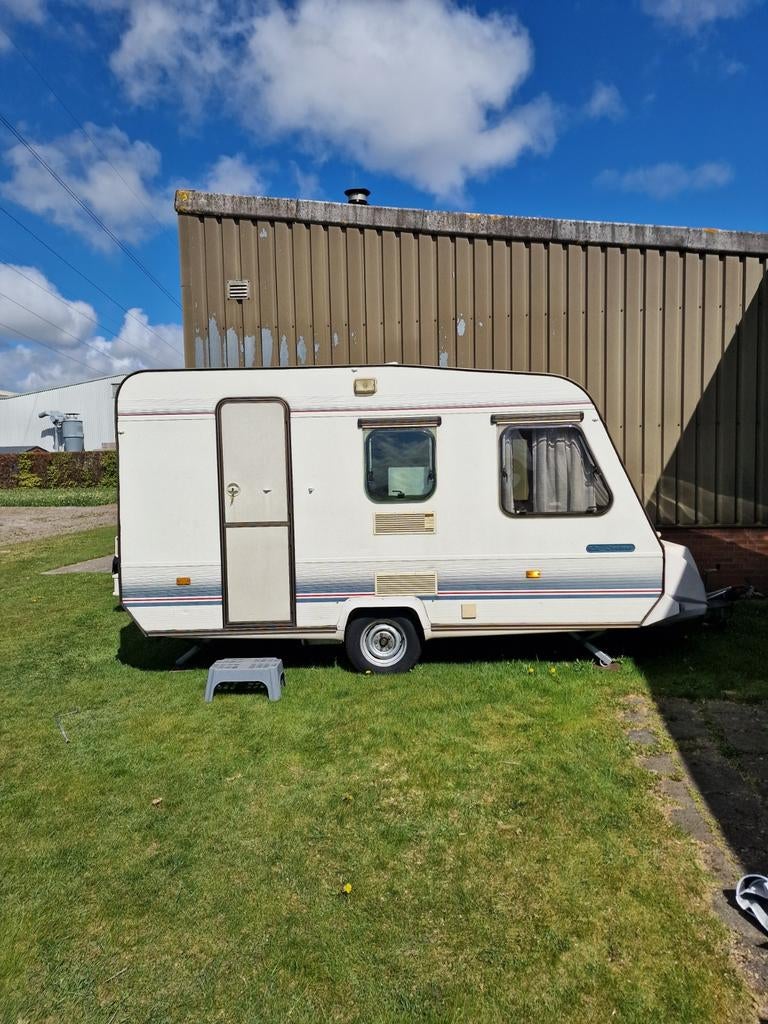 Adria Optima 400 TD, Bedrijf, Treinzit, Adria, Tot en met 4