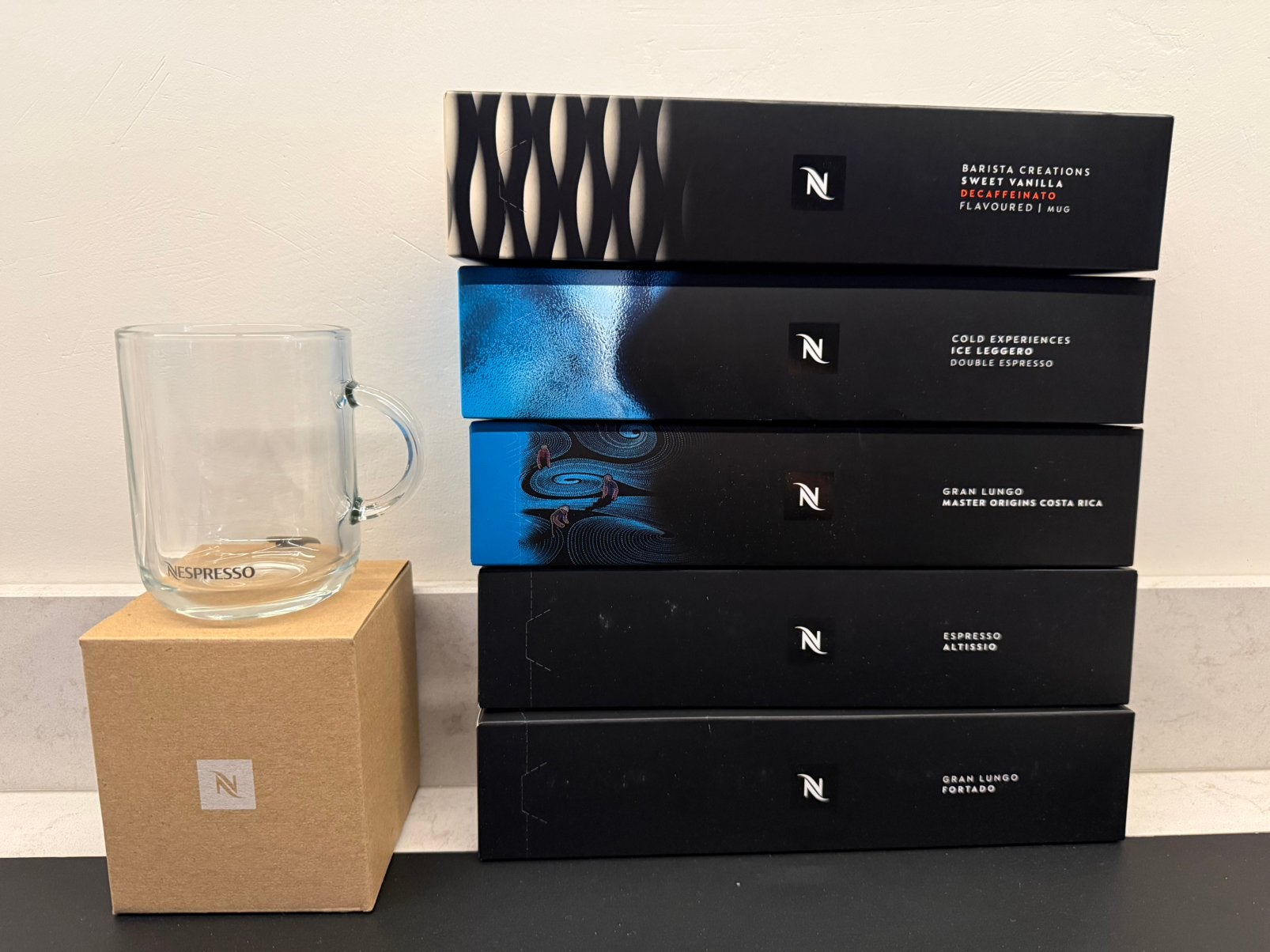 Nespresso Vertuo koffiecapsules + glazen mok | Nieuw, Overige typen, Nespresso, Nieuw, Ophalen of Verzenden