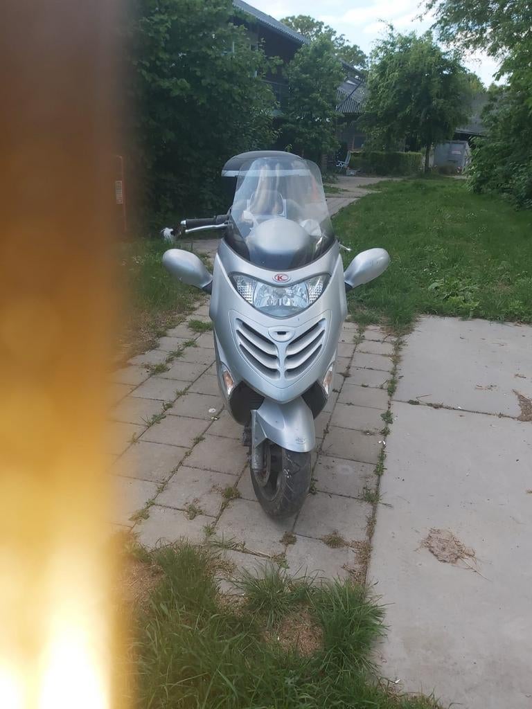 Kymco Grand Dink - Rijdend weggezet, loopt niet lekker, Ophalen of Verzenden