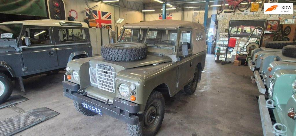Land Rover 88 benzine 1975, Auto's, Land Rover, Bedrijf, Te koop, 4x4, Overige modellen, Benzine, SUV of Terreinwagen, Handgeschakeld