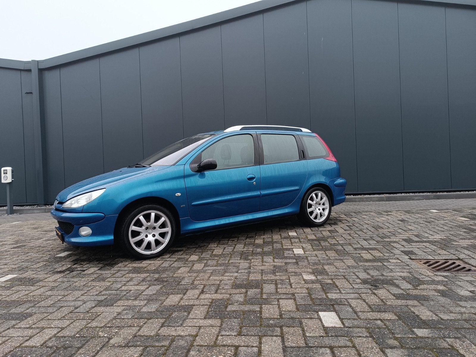 Peugeot 206 2.0 16V SW GTI 2005 Blauw, 136 pk, 4 cilinders, Blauw, 49 €/maand