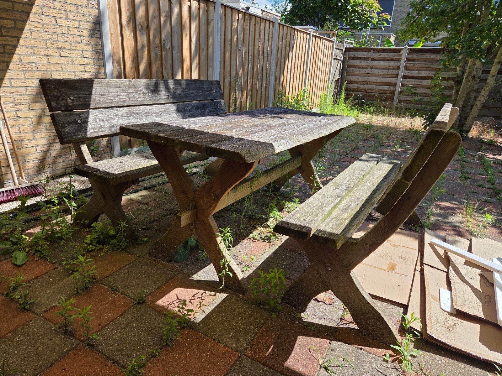 Robuuste houten picknicktafel met banken, Tuin en Terras, Ophalen, Gebruikt, Rechthoekig, Hout