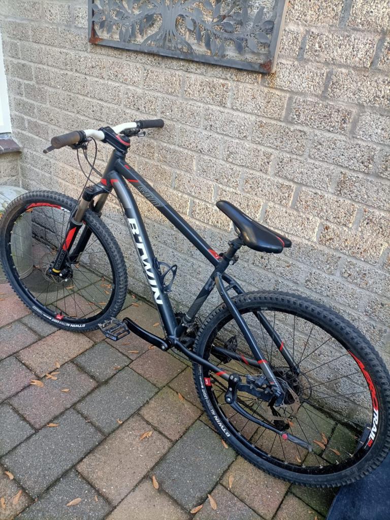 Btwin Rockrider 450 mountainbike, Fietsen en Brommers, Fietsen | Mountainbikes en ATB, Hardtail, Heren, Zo goed als nieuw, Trommelrem