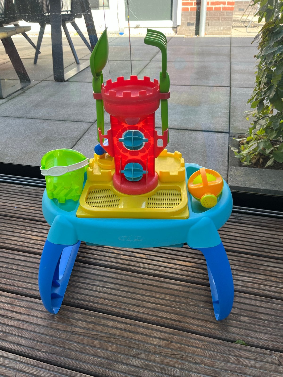 Zand- en watertafel met accessoires, Kinderen en Baby's, Speelgoed | Buiten | Zandbakken, Ophalen, Gebruikt