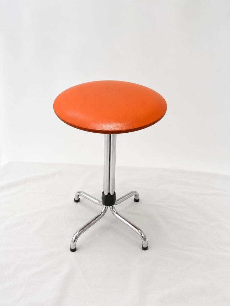 Retro design kruk – oranje leren zitting & chrome onderstel, Ophalen of Verzenden, Zo goed als nieuw, Staal