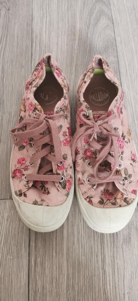 Roze bloemen Palladium - maat 40, Verzenden, Palladium, Sneakers of Gympen, Roze