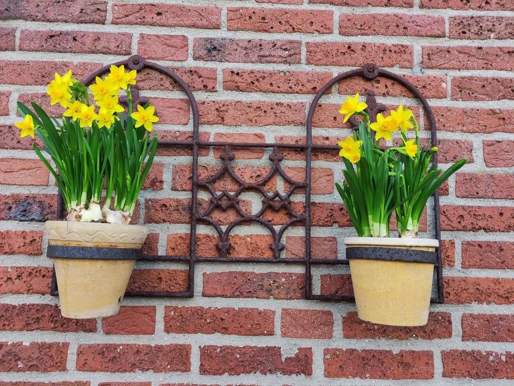 Ijzer wandrek voor 2 bloempotten, Ophalen, Gebruikt