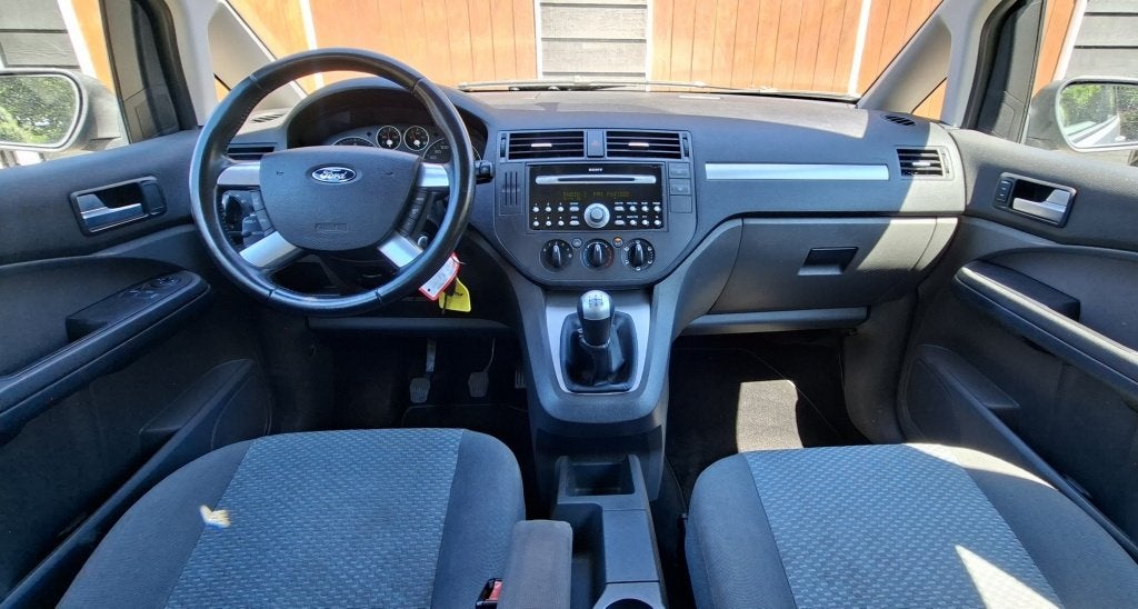 Ford Focus C-MAX 1.6-16V Futura | Airco | Trekhaak | NAP | I, Voorwielaandrijving, 1596 cc, Gebruikt, 4 cilinders