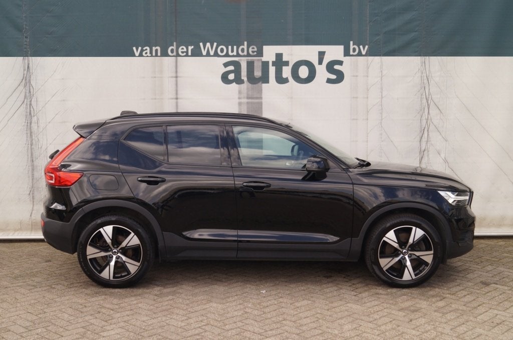 Volvo XC40 1.5 T5 Recharge R-Design -NAVI-ECC-CAM-PDC-, Auto's, Volvo, Alcantara, Zwart, Bedrijf, Hybride Elektrisch/Benzine