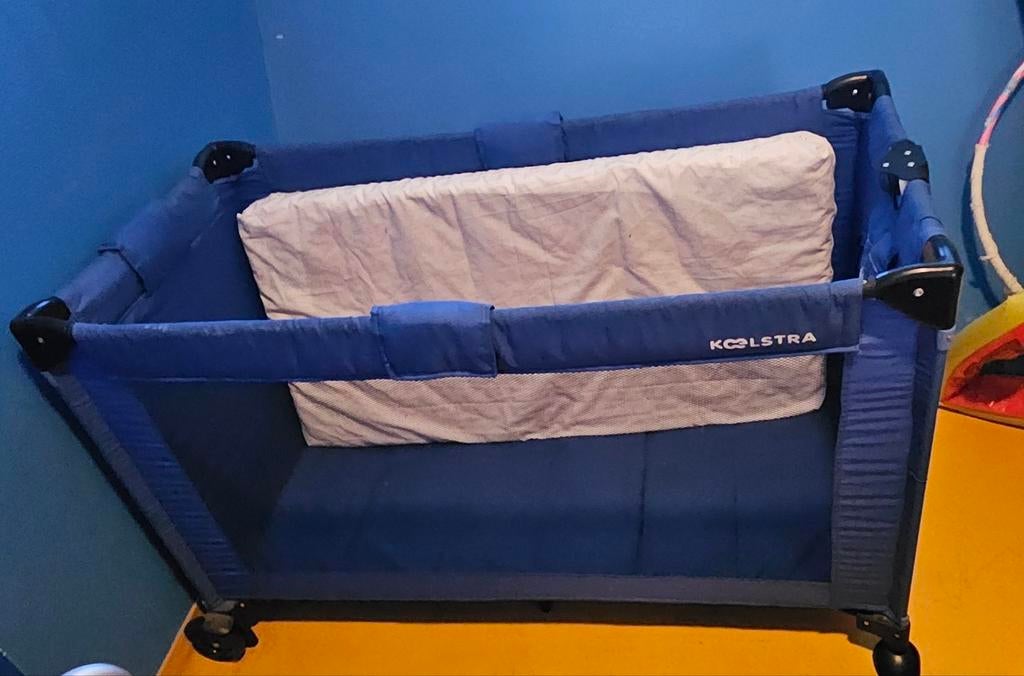 Koelstra Evacuatie bedje kinderopvang, Ophalen, Nieuw, Ledikant