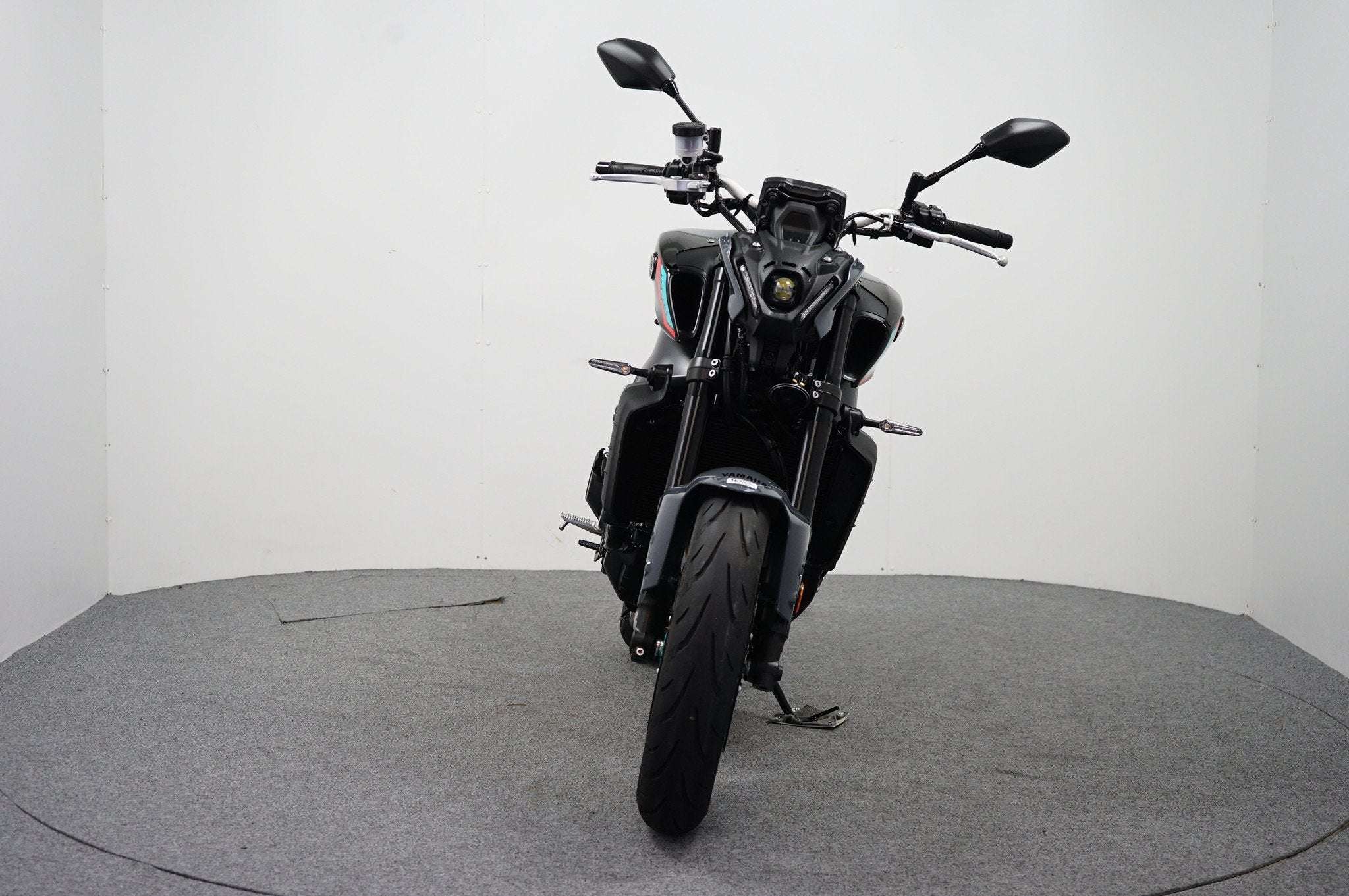 Yamaha MT-09 ABS (bj 2024), 890 cc, Bedrijf, Meer dan 35 kW, Traction Control