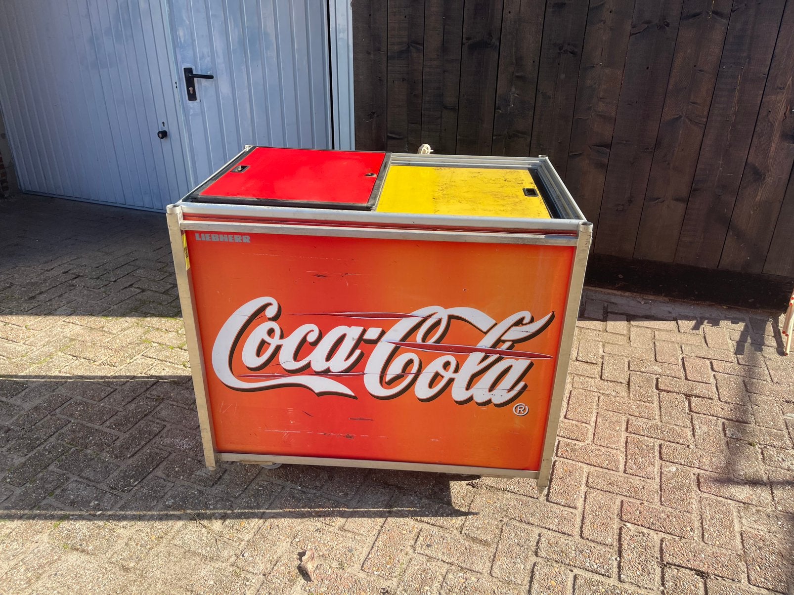 Coca cola koelkast bak defect, Ophalen, Niet werkend