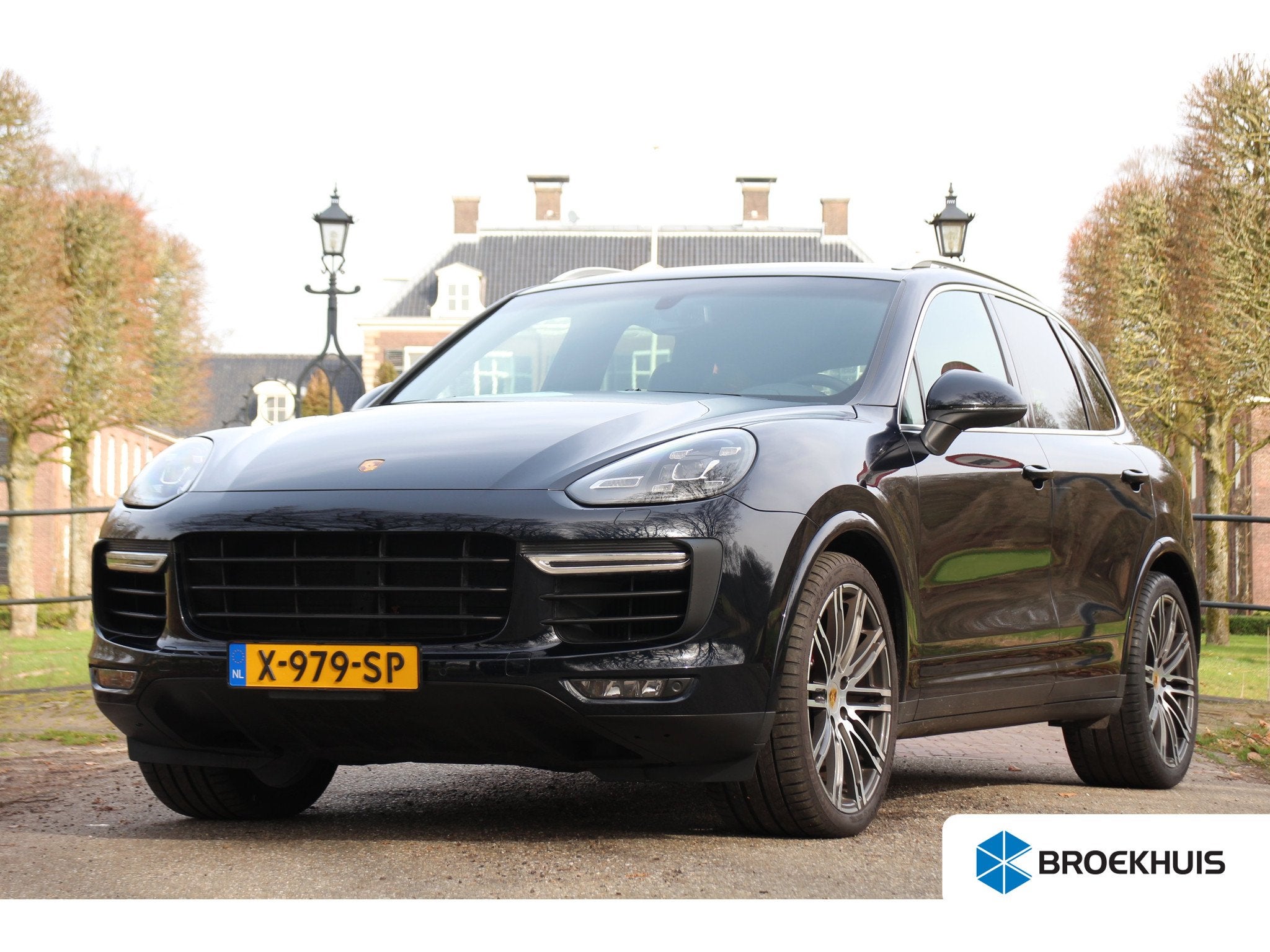 Porsche Cayenne 4.8 Turbo, Gebruikt, Blauw, 520 pk, Leder