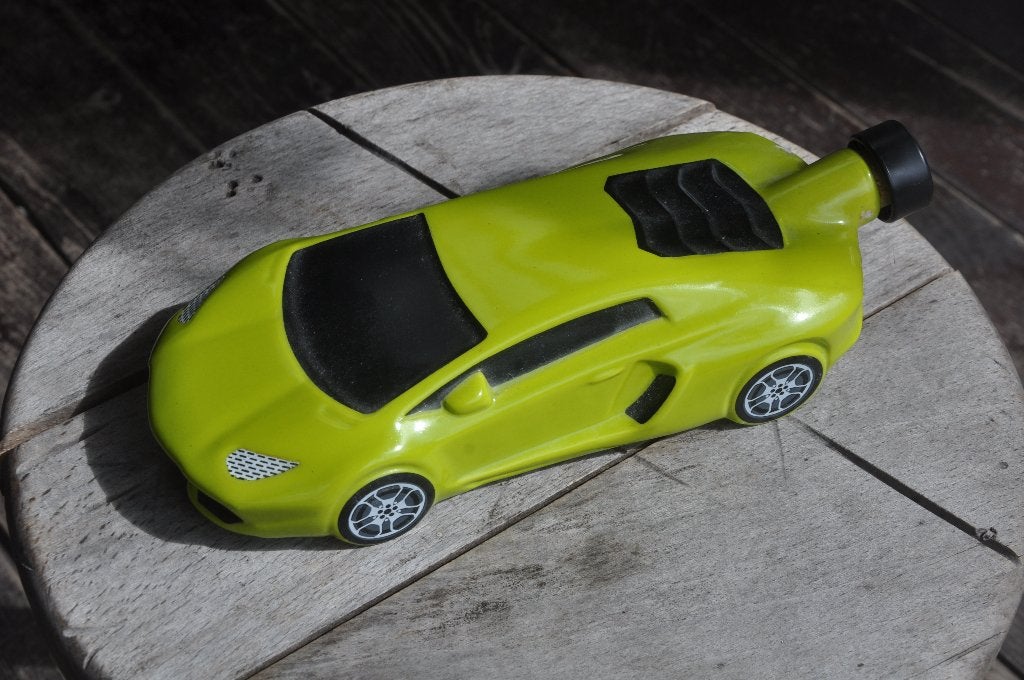 fles in de vorm van een lamborghini, Ophalen of Verzenden, Gebruikt, Auto's
