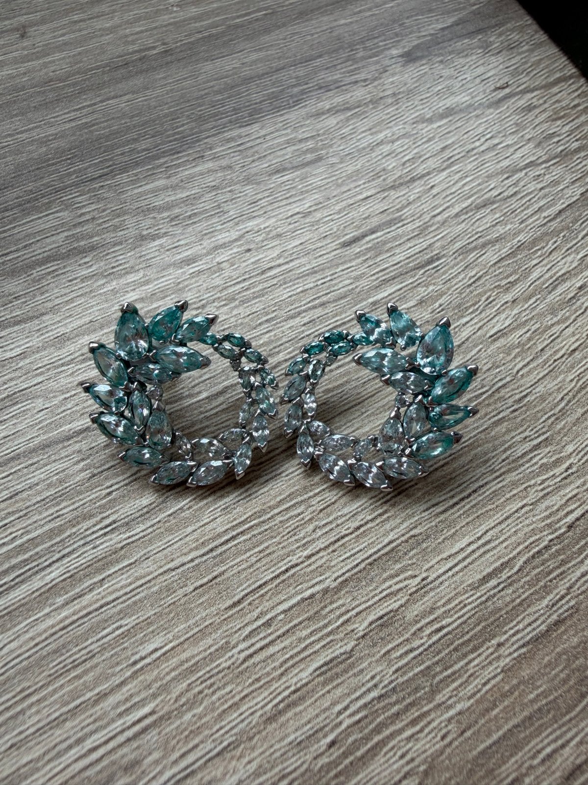 Swarovski oorbellen, Met kristal, Overige materialen, Gebruikt, Blauw