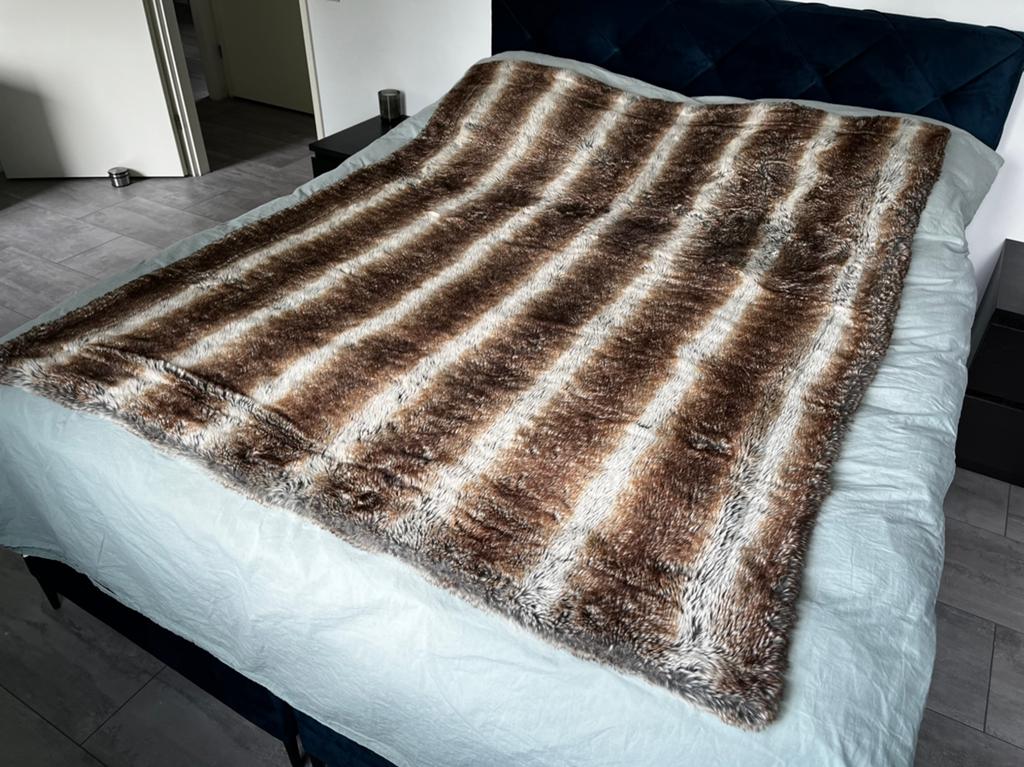 Fleece deken - plaid, Huis en Inrichting, Woonaccessoires | Plaids en Woondekens, Ophalen of Verzenden, Zo goed als nieuw