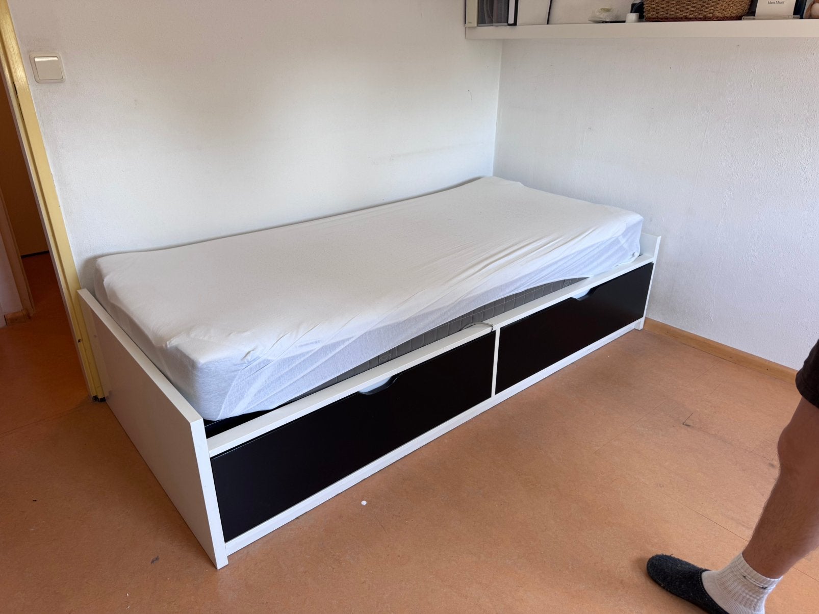 Bed ombouw incl auping spiraal evt met matras, Huis en Inrichting, Slaapkamer | Bedden, Ophalen, Gebruikt, Eenpersoons, Wit