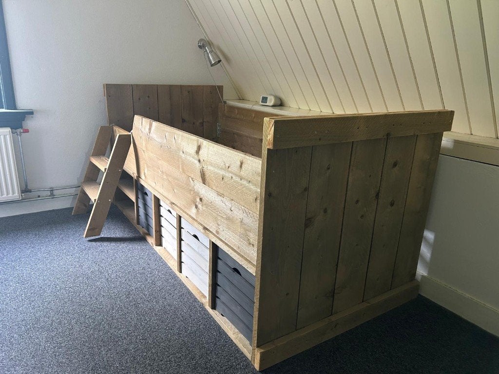 Steigerhouten bed met fruitkistjes, Ophalen, Gebruikt, 90 cm, Eenpersoons