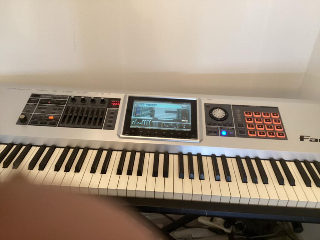 Roland Fantom G8 Workstation - 88 toetsen, Gebruikt, 88 toetsen, Roland, Midi-aansluiting