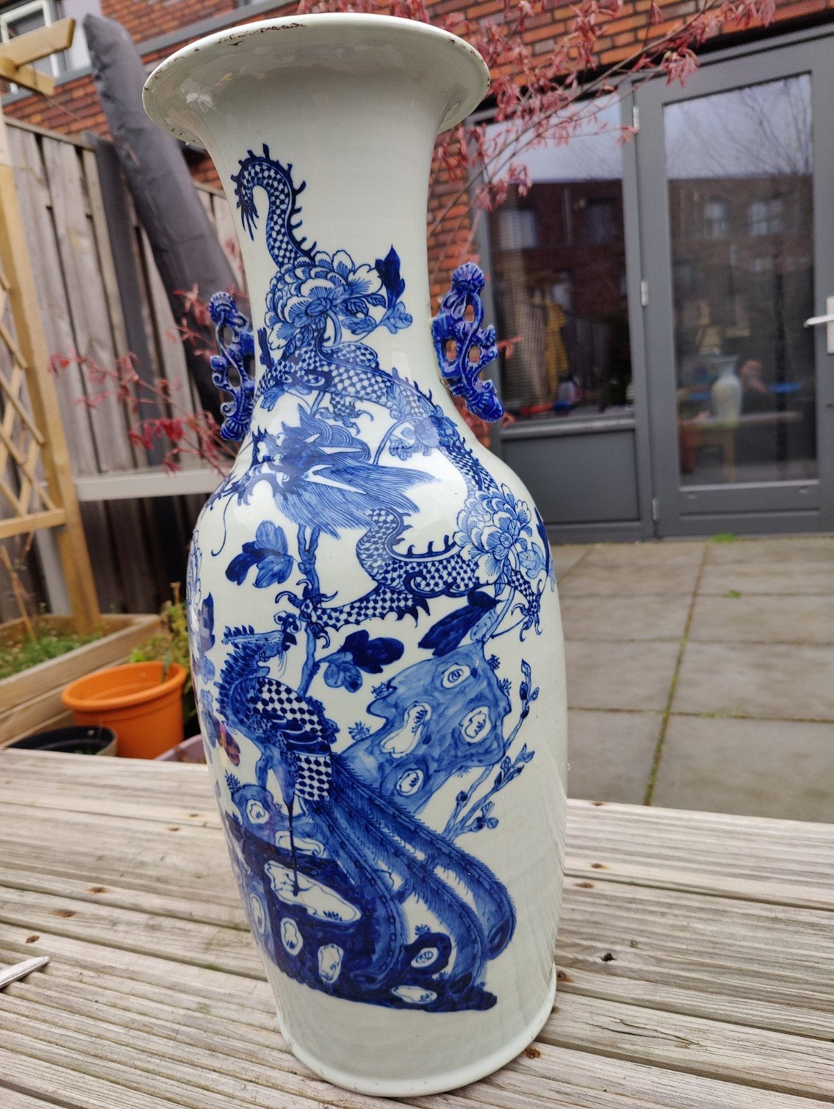 Grote Chinese porseleinen vaas met draken en feniksen, Ophalen of Verzenden