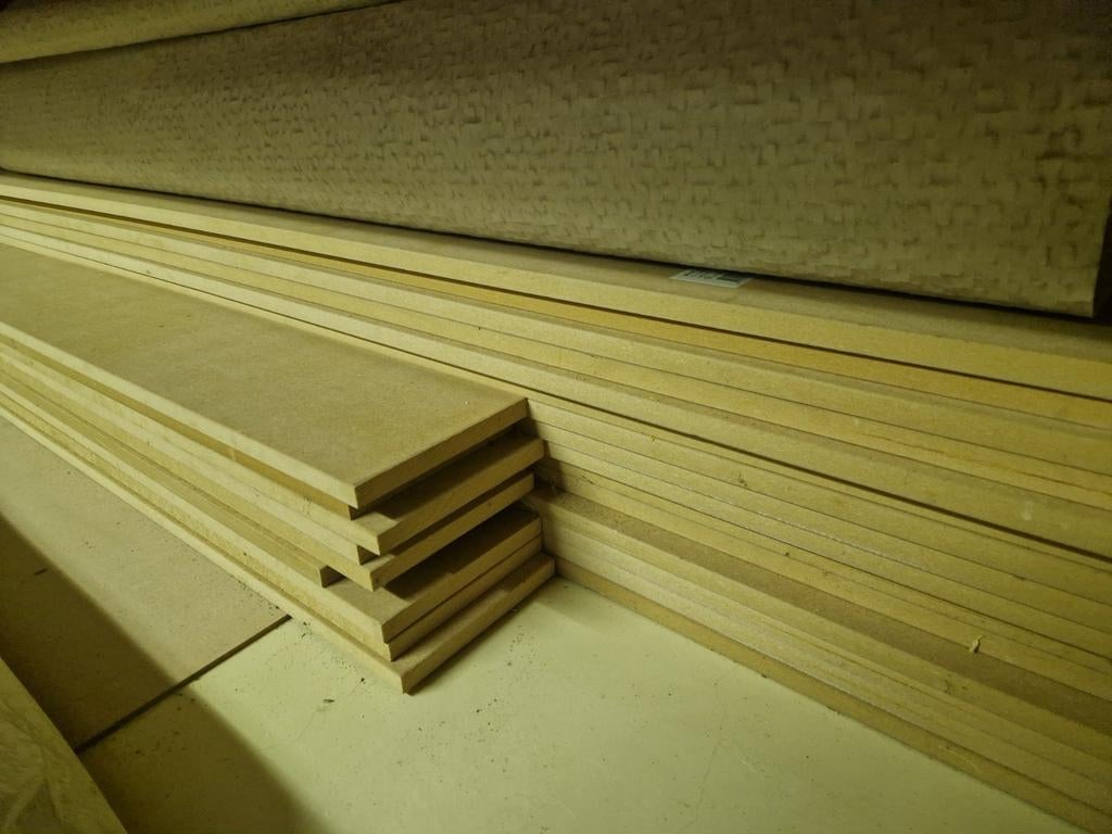 MDF planken, 15x2400mm en 9x 1700mm, Ophalen, Minder dan 25 mm, Plank, Minder dan 200 cm