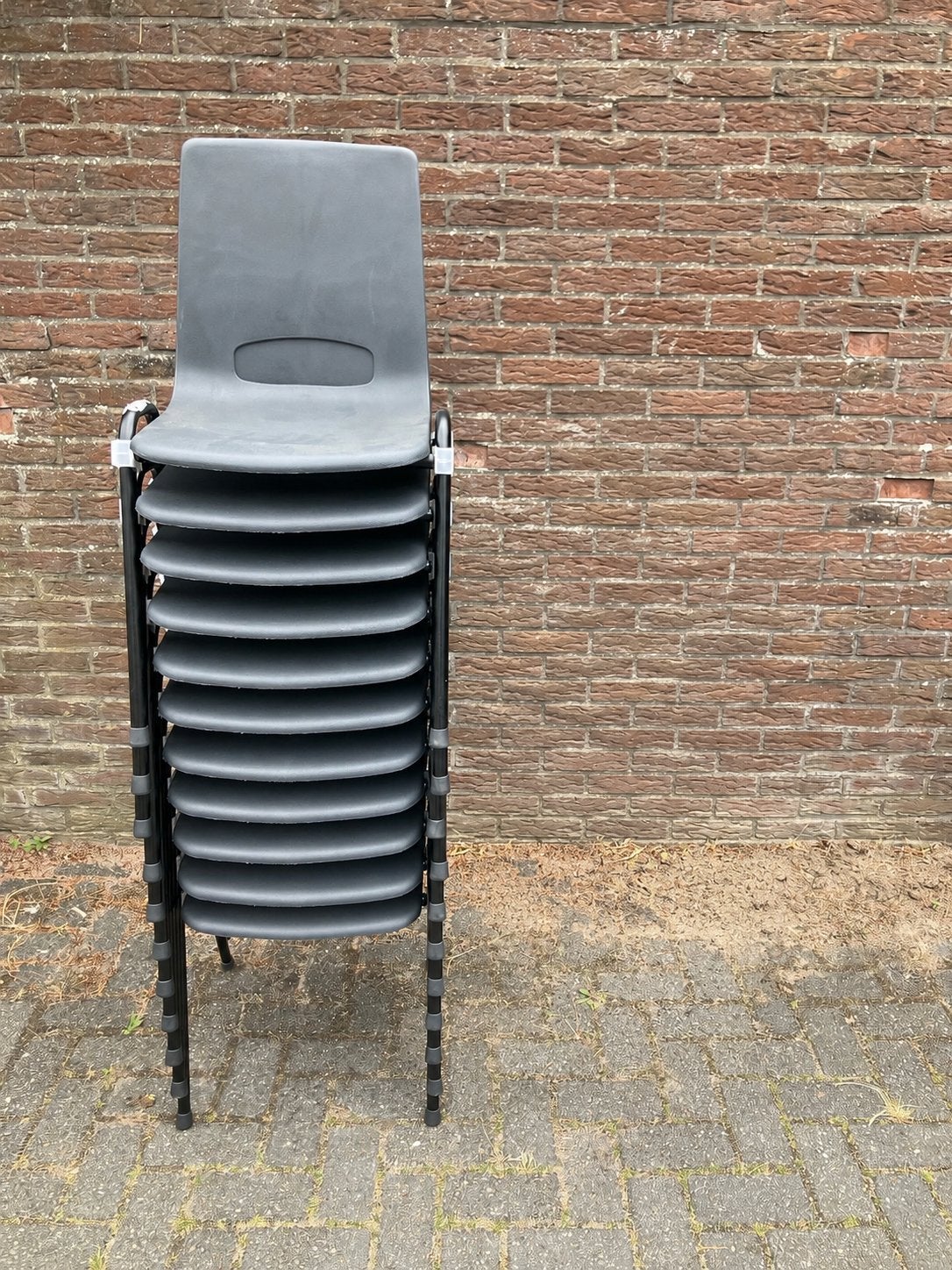 Nieuwe stapelstoelen antraciet kunststof stapelbaar, Huis en Inrichting, Ophalen, Kunststof, Nieuw, Grijs