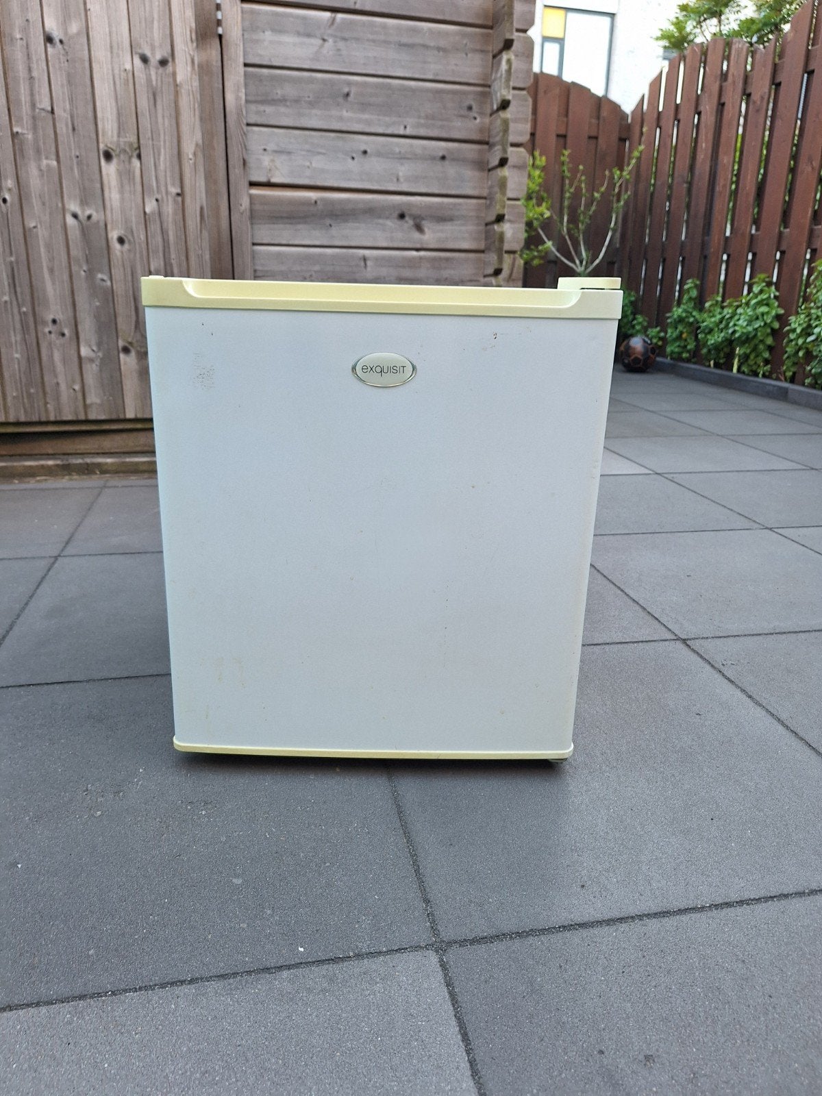 Kleine vrieskast, Minder dan 85 cm, Minder dan 60 cm, Zo goed als nieuw, Vrijstaand