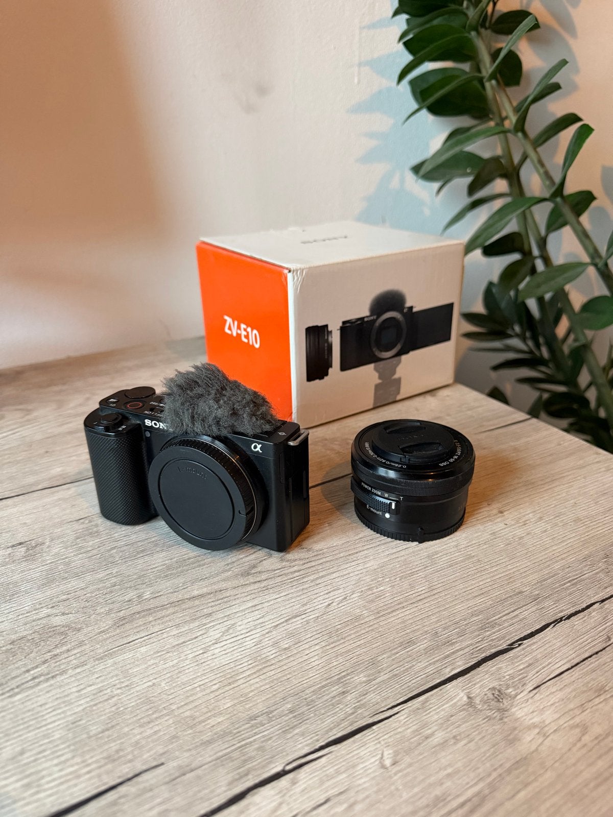 Sony ZV-E10 + kit-lens, Audio, Tv en Foto, Ophalen, Beeldstabilisatie, Sony, Vlogcamera