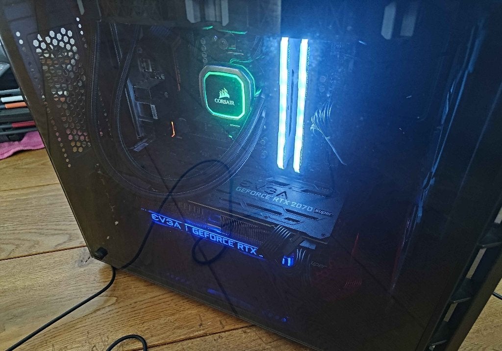 Gaming PC met RTX 2070 Super + 32GB DDR4 RAM + Ryzen 5 3600x, Ophalen, Gebruikt, 32 GB, Zelf gebouwde pc