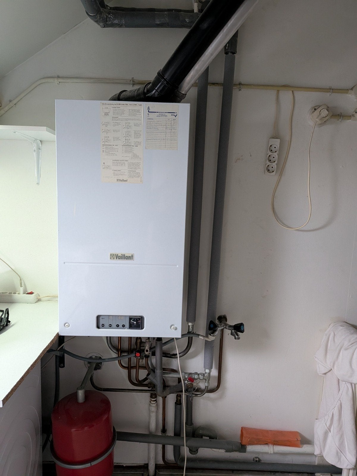 Vaillant Combiketel Thermocompact 24-28 CW4, Gebruikt, Hoog rendement (Hr), Cv-ketel of Combi-ketel, Minder dan 60 cm