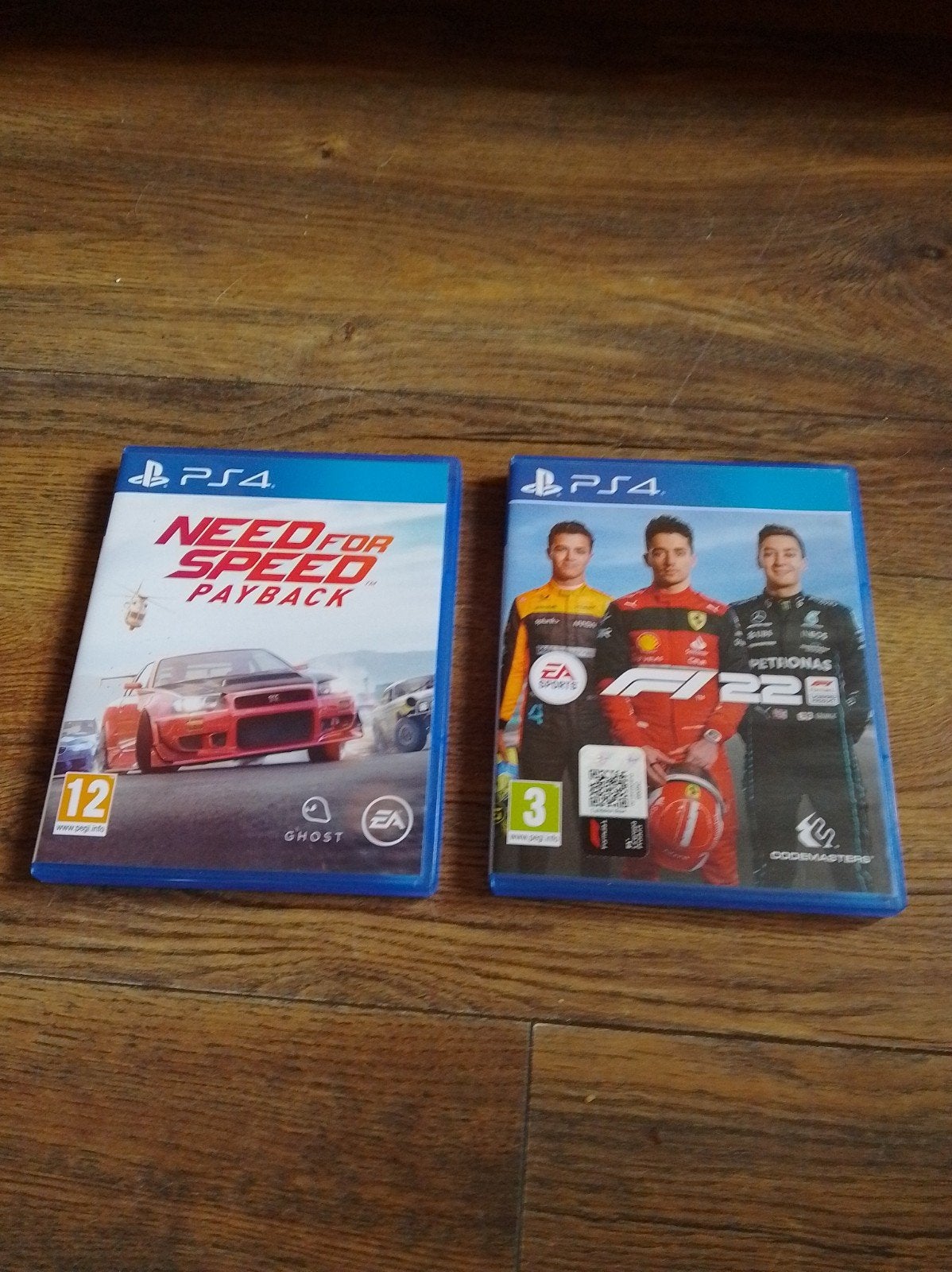 F1 22 en Need for Speed Payback PS4 - Zo goed als nieuw, Ophalen, Online, 1 speler, Racen en Vliegen