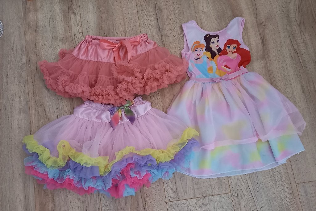Tutu's en jurk maat 4-6y, Kinderen en Baby's, Ophalen, Gebruikt, Meisje, Jurk of Rok