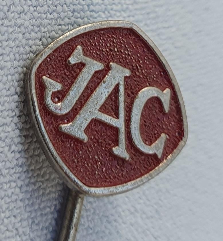 Speldje van de Jeugd Automobiel Club (JAC), Verzamelen, Speldjes, Pins en Buttons, Verzenden, Zo goed als nieuw, Transport, Speldje of Pin