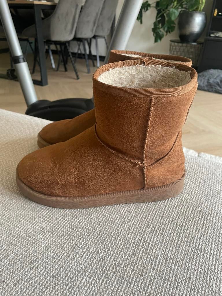 Laarzen gevoerd bruin warm laarsjes schoenen 36 / 37, Ophalen of Verzenden, Zo goed als nieuw, Bruin