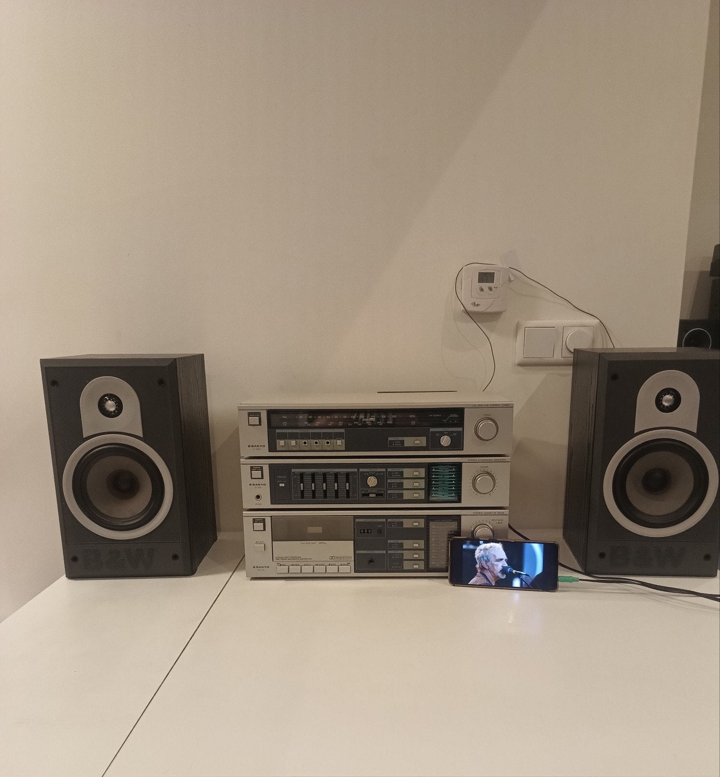 Vintage Sanyo Stereoset met optionele B&W DM550 speakers, Verzenden, Cassettedeck, Overige merken