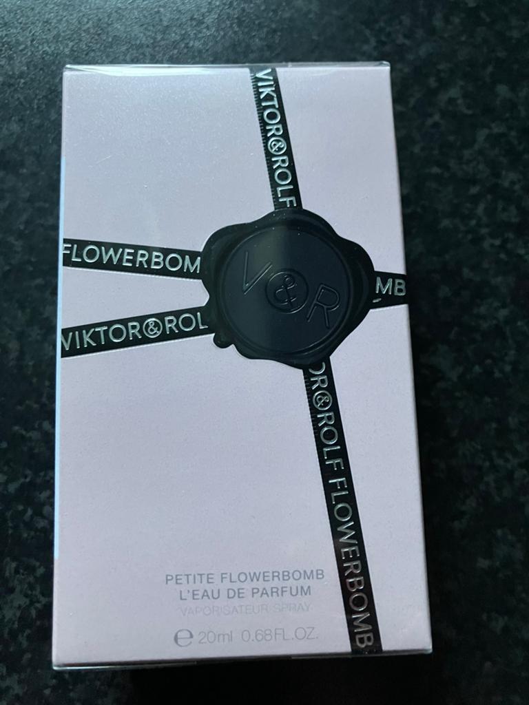 Te koop parfum Viktor & Rolff, Sieraden, Tassen en Uiterlijk, Uiterlijk | Parfum, Ophalen of Verzenden, Zo goed als nieuw