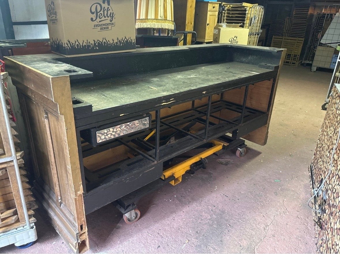Robuuste verrijdbare houten bar/discomeubel/kassa, Huis en Inrichting, Barren, Ophalen, Gebruikt
