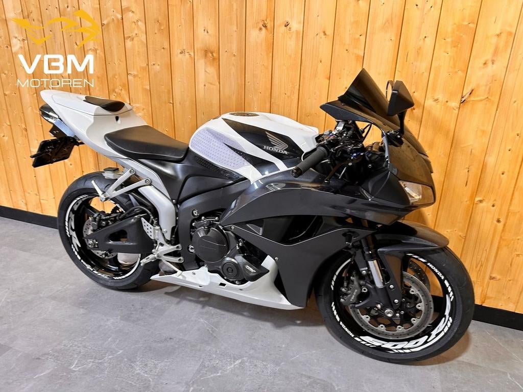 HONDA CBR 600 RR CBR600RR CBR-600 Nieuwe set banden!, HONDA, 4 cilinders, Motorrijbewijs A, Bedrijf