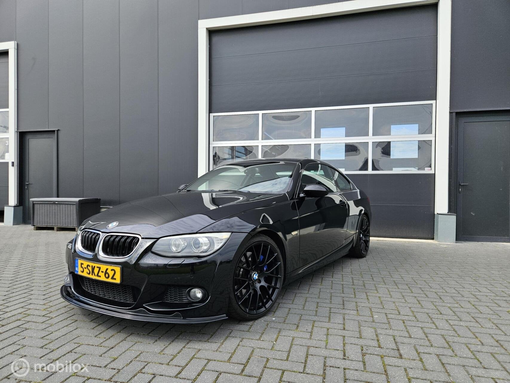 BMW 335d Coupé LCI M-Pakket 350pk Standkachel Apple CarPlay, Automaat, Euro 5, Zwart, 2993 cc