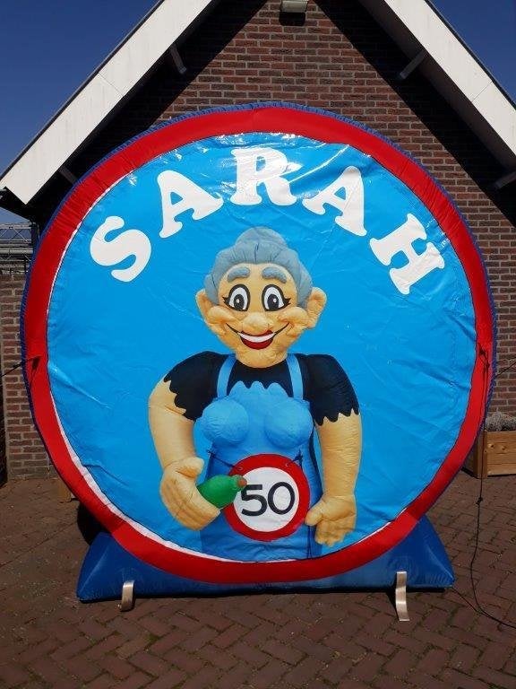 Verkeersbord sarah cartoon te huur, Ophalen, Zo goed als nieuw, Abraham of Sarah
