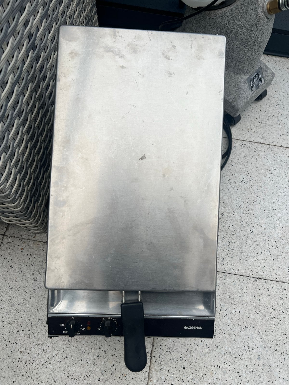 Gaggenau Inbouw Friteuse met Oliekraan - RVS, 3 tot 4 liter, Ophalen, Gebruikt, Uitneembare binnenpan