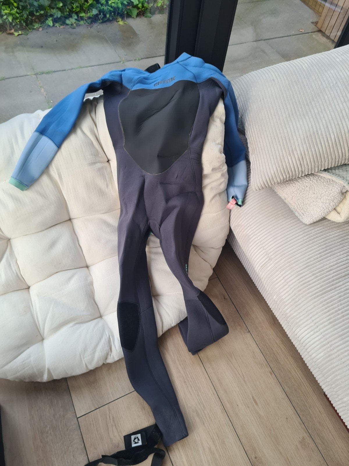 Vrouwen wetsuit met kite gordel, Twintip, Ophalen, 12 m², Overige typen