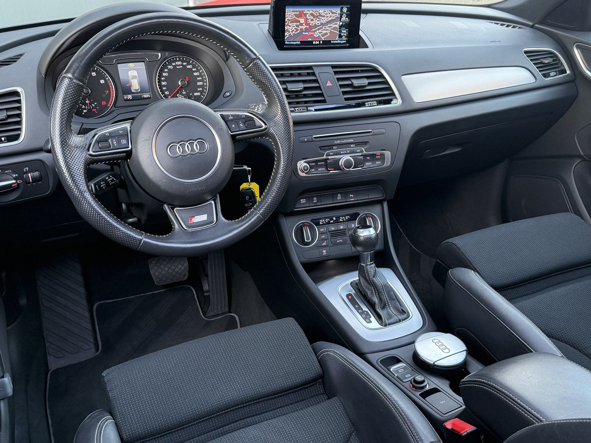 Audi Q3 BWJ 2018 | 1.4 TFSI | S-LINE | AUTOMAAT | PANORAMADA, Auto's, Dealer onderhouden, 1380 kg, 4 cilinders, Leder en Stof