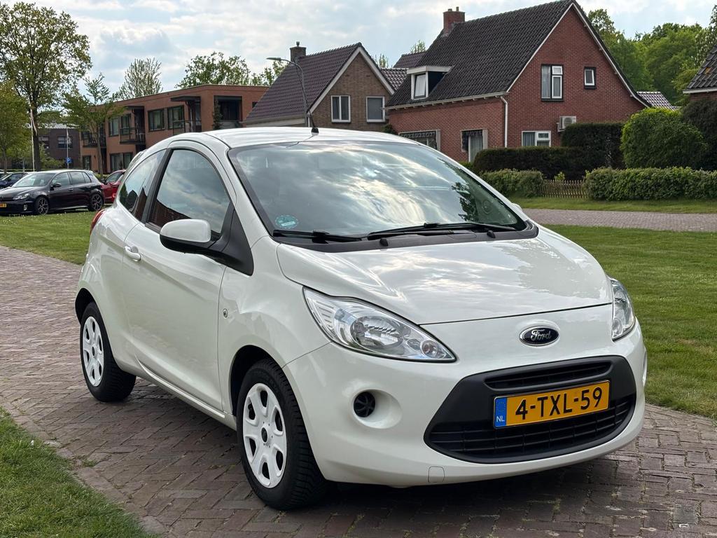 Ford Ka 1.2 | Airco | Start/Stop | Lange Apk | Nette Auto, Auto's, Voorwielaandrijving, 4 cilinders, 4 stoelen, Wit