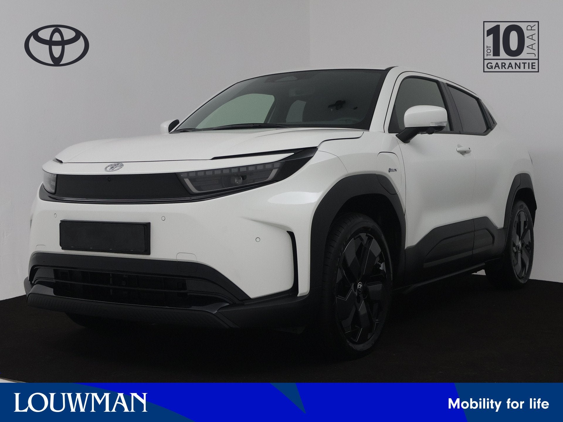 Toyota Urban Cruiser Executive 61 kWh | Apple CarPlay / Andr, 12 maanden, 44 min, Leder en Stof, Wit