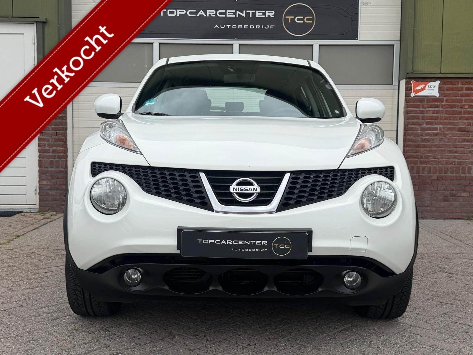 Nissan Juke 1.6 Acenta/AUTOM/CAMERA/BLUETH/CRUISE/APK/NAP, Auto's, Nissan, Euro 5, 4 cilinders, Wit, Origineel Nederlands