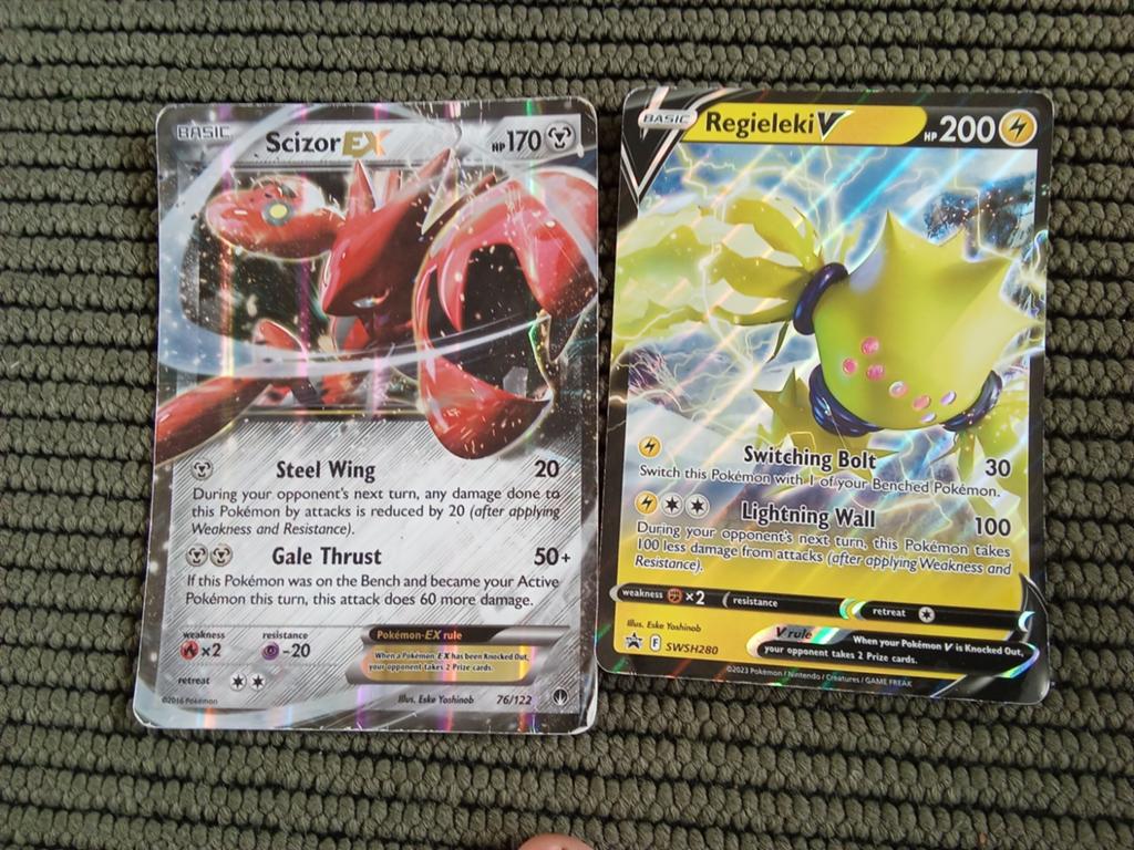 Pokémon Kaarten: Scizor EX & Regieleki V, Ophalen of Verzenden, Gebruikt, Meerdere kaarten, Foil