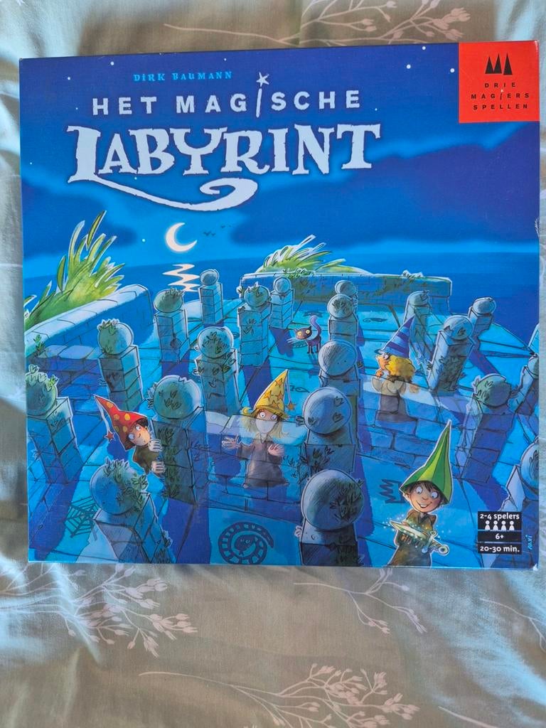 Het magisch labyrint, Ophalen of Verzenden, Zo goed als nieuw