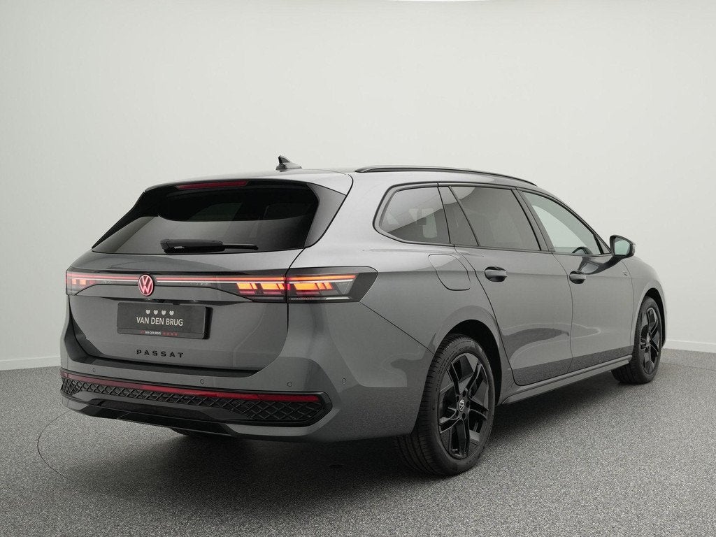 Volkswagen Passat Variant 1.5 eHybrid 272 PK R-line Edition, Euro 6, 4 cilinders, 2000 kg, 150 min